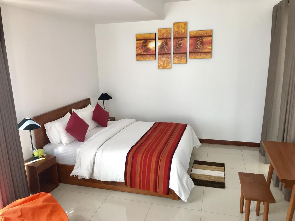 Araliya Oceanfront Condos Nilaveli, Trincomalee Экстерьер фото