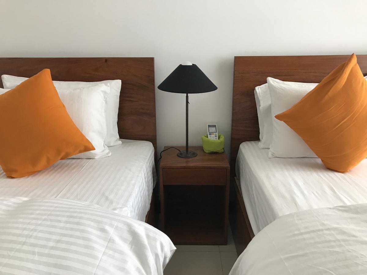 Araliya Oceanfront Condos Nilaveli, Trincomalee Экстерьер фото